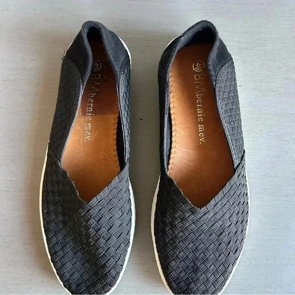 BM Bernie Mev. Woven Loafer Slip On Size 40 US 9 Black Flat Comfort White Sole - Picture 4 of 11